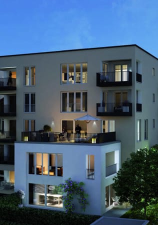 Abendstimmung im Punkthaus: Neubauprojekt "Stadtleben am Roser". Foto: Prime Estate Partners