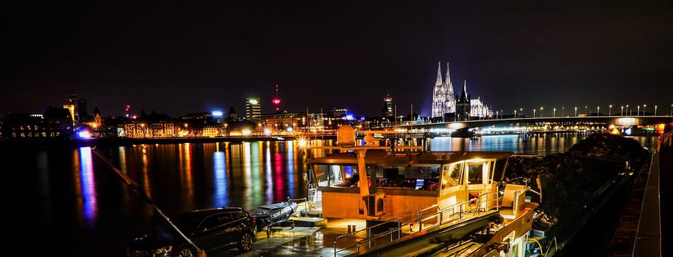 Deutzer Hafen an „moderne stadt“ verkauft