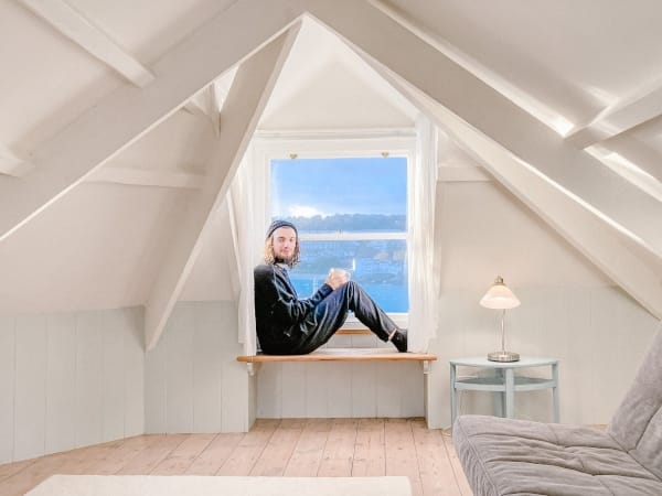 Ein Dachbodenausbau - ob zur Selbstnutzung oder Vermietung - bietet viele Vorteile.