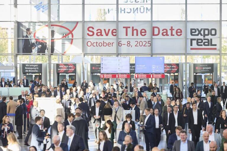 Viele Menschen bei der Expo Real 2024