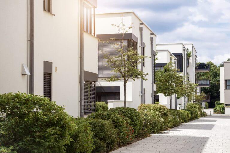 Neubau kaufen: So erfüllst du dir 2025 deinen Traum